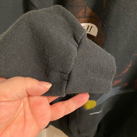 Vintage Walt Disney Company XL Sweatshirt Mickey Mouse Scared Of Shadow Black - Picture 5 of 8